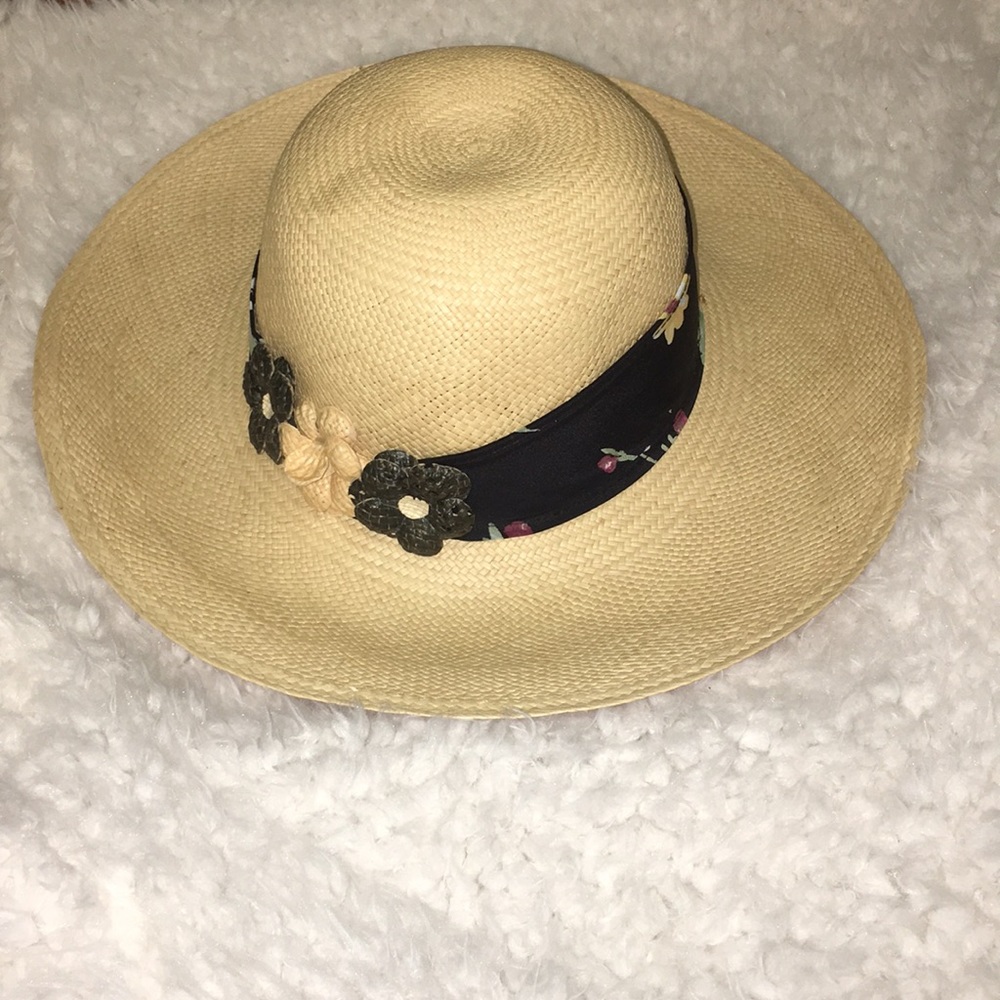 FLOWER STRAW HAT